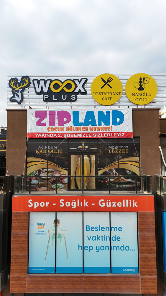 Woox Plus Cafe & Restaurant